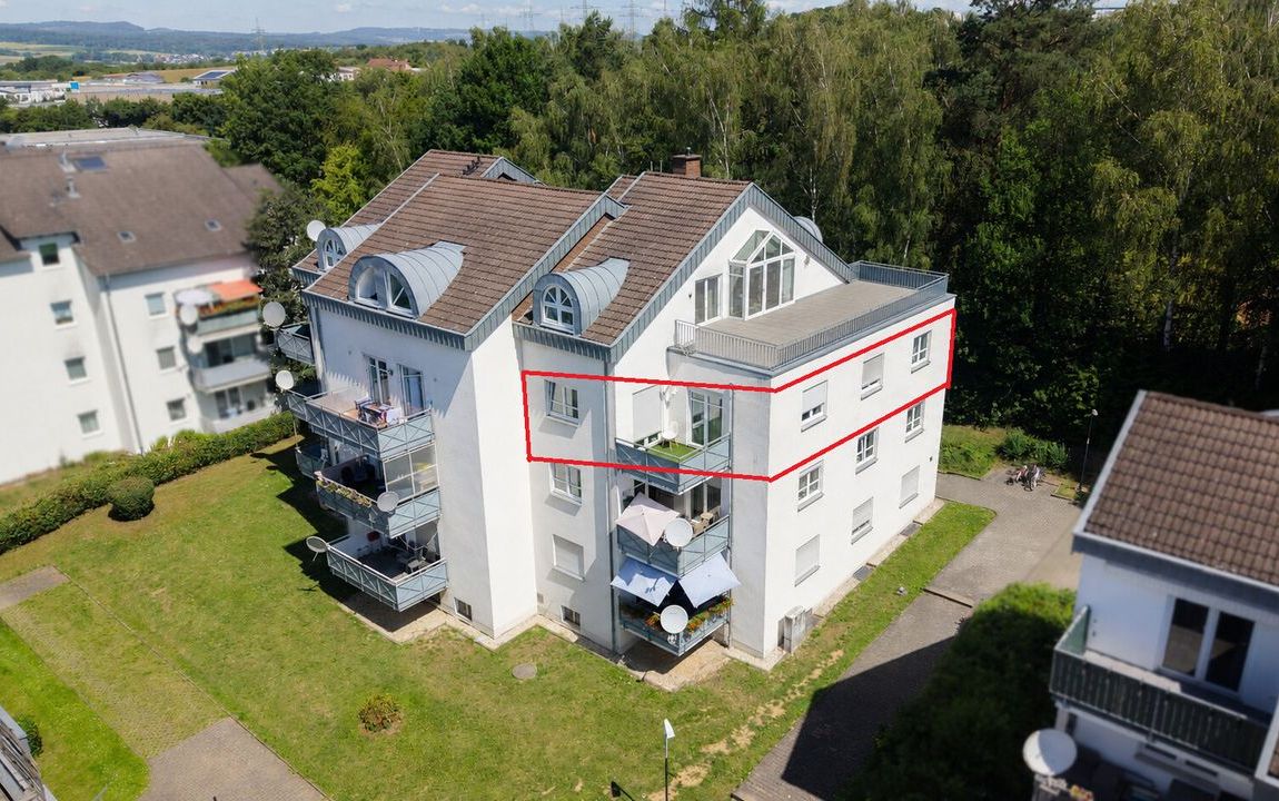 Eigennutzung oder Kapitalanlage – Schicke 4-Zimmer-Wohnung mit Balkon und Stellplatz in Limburg!