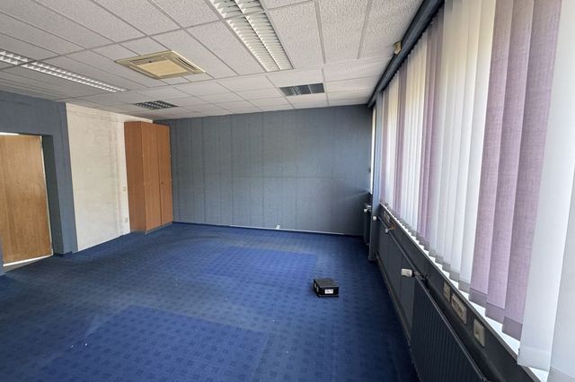 Geschäftszimmer (2)
