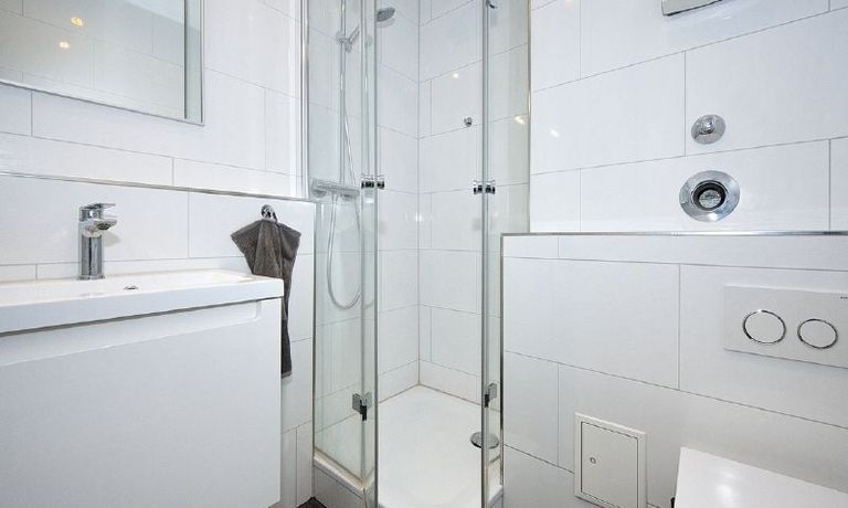 Dusche