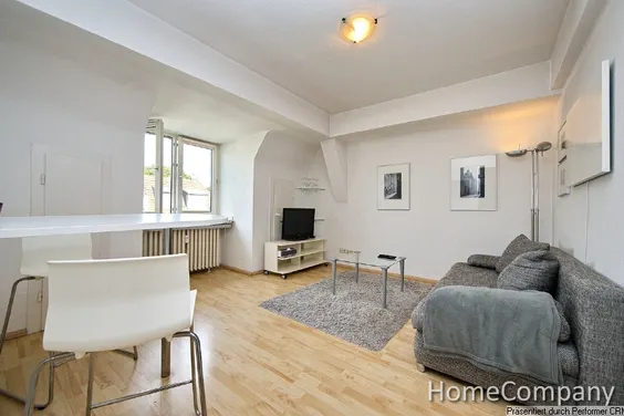 Geräumiges Apartment mit separatem Schlafzimmer in ruhiger Lage von Düsseldorf Grafenberg
