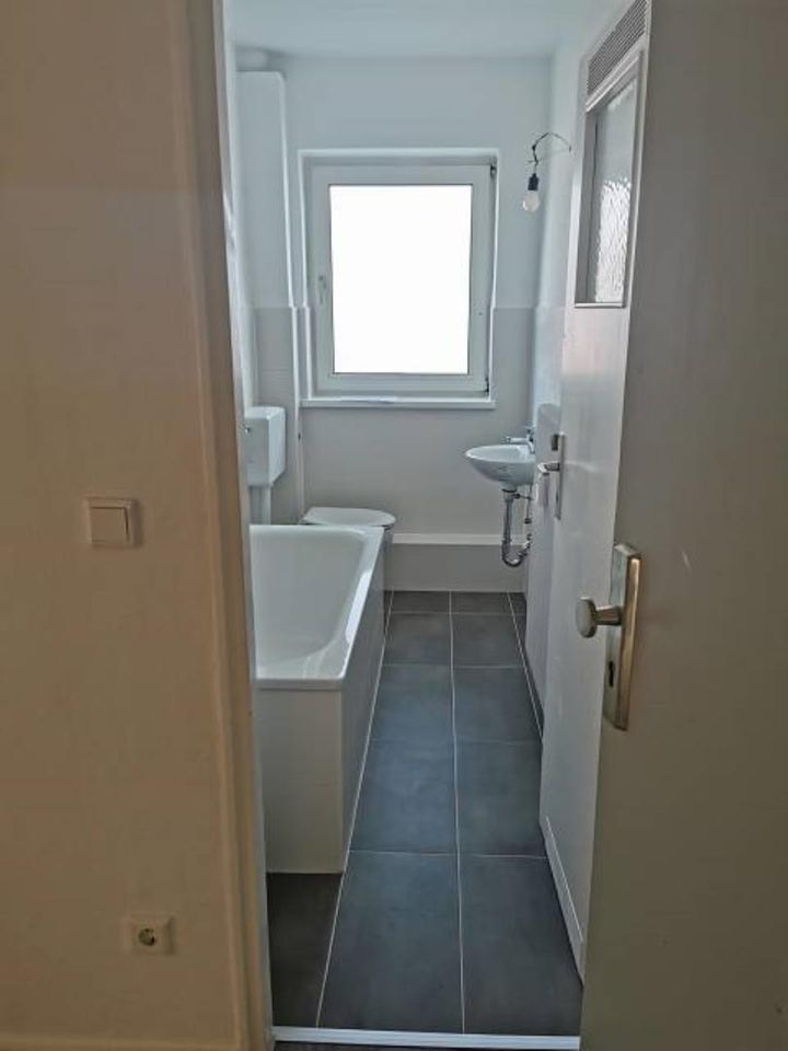 Ihr neues Zuhause: Moderne 3-Zimmer-Wohnung im 2. Obergeschoss - Photo 4