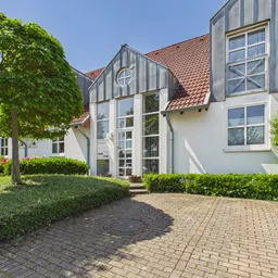 Frisch renovierte 1,5-Zimmer-Erdgeschosswohnung mit Gartennutzung in Düren-Rölsdorf