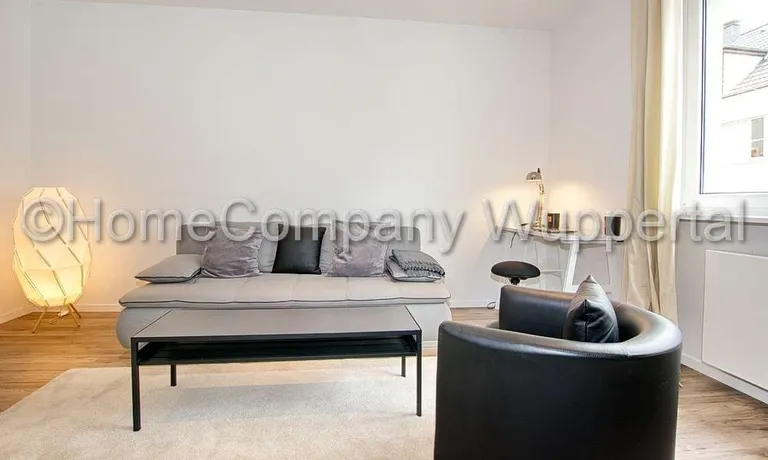 Hochwertige 2-Zimmer-Wohnung mit neuem Bad und DSL-Zugang - Foto 2